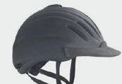 Casco omologato CE con imbottitura e ottima ventilazione, regolabile