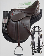 Sella inglese Pro Light con paletta tonda e doppia imbottitura completa di accessori