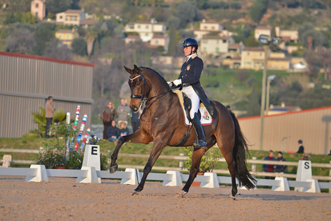 Dressage: suona l’Inno di Mameli in Francia